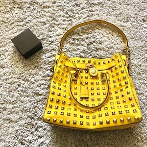 🍋 MK Stud Purse 🍋